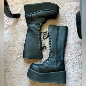 Black Demonia Trashville 502